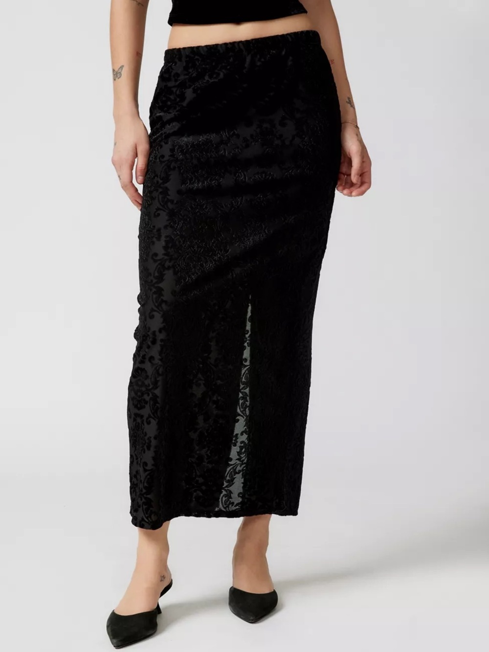UO Urban Renewal Parties Remnants Velvet Jacquard Column Maxi Skirt Black